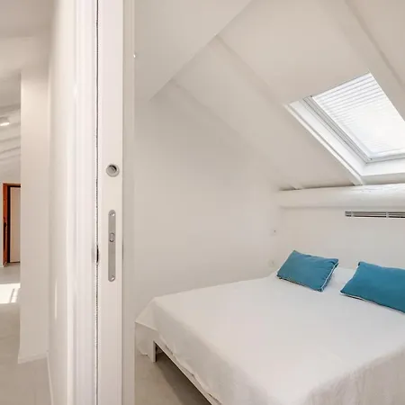 Appartement La Mansarda Di Via Niella *