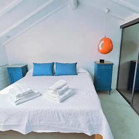La Mansarda Di Via Niella Apartment Savona