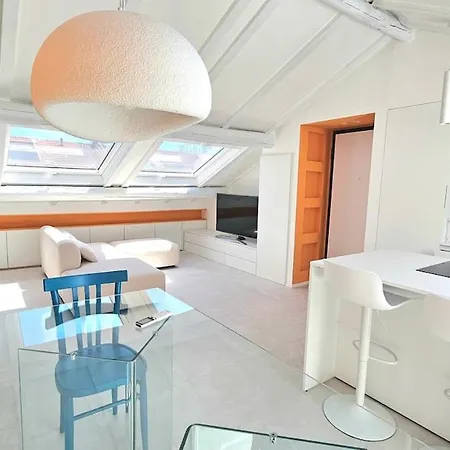 La Mansarda Di Via Niella * Savona