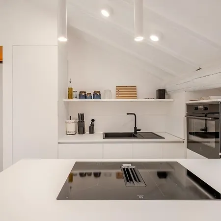 La Mansarda Di Via Niella Apartment Savona