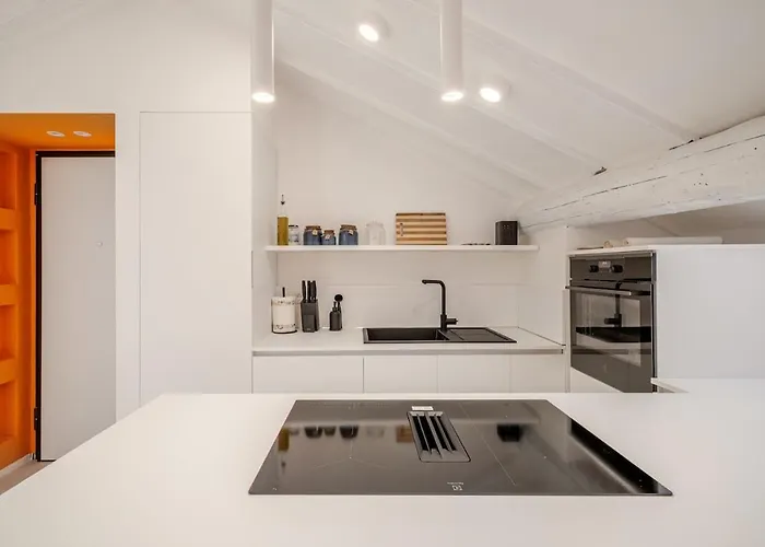 La Mansarda Di Via Niella Appartement Savona